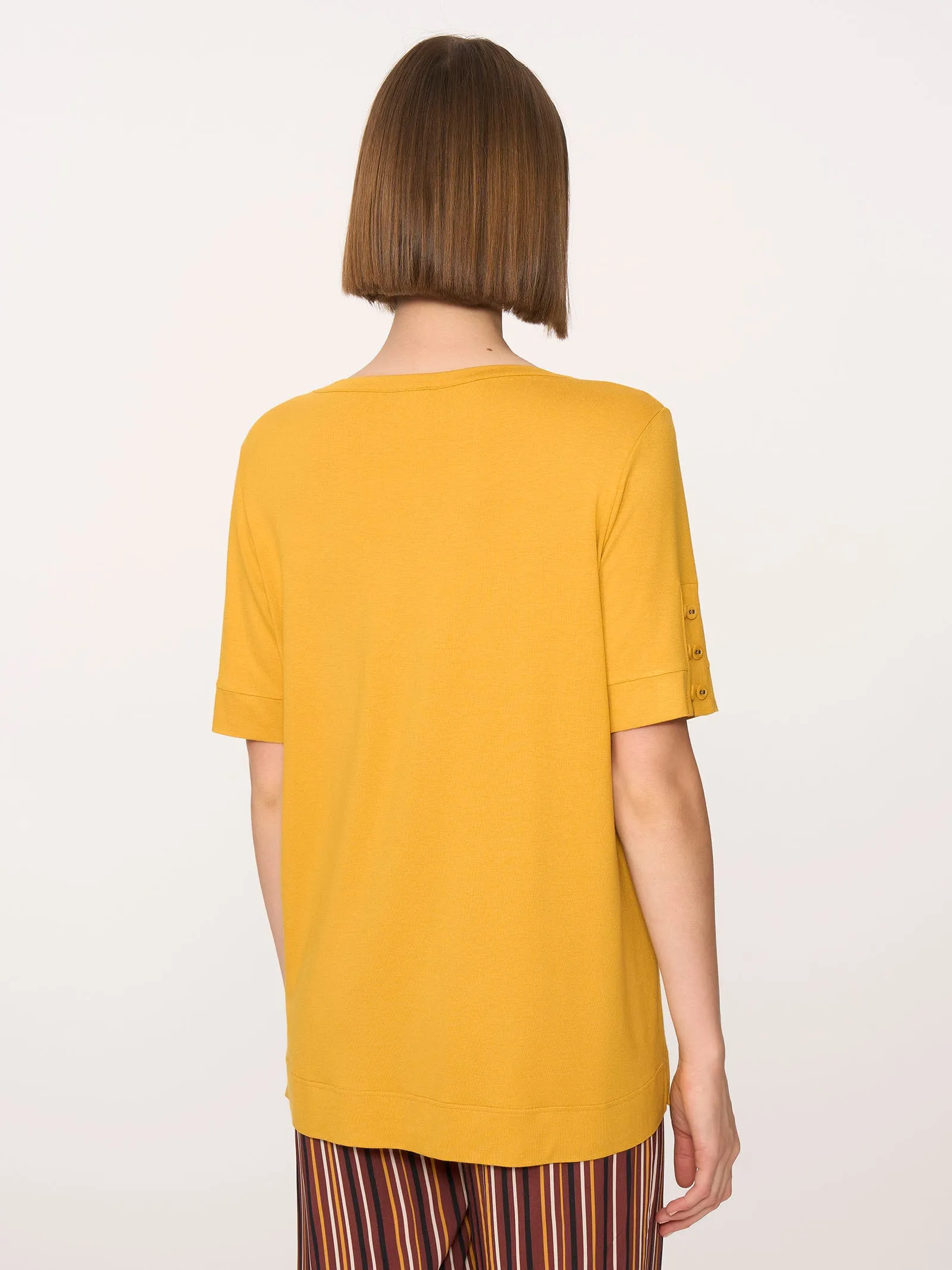T-shirt girocollo con bottoni in Viscosa Summer  - Tibetan Red
