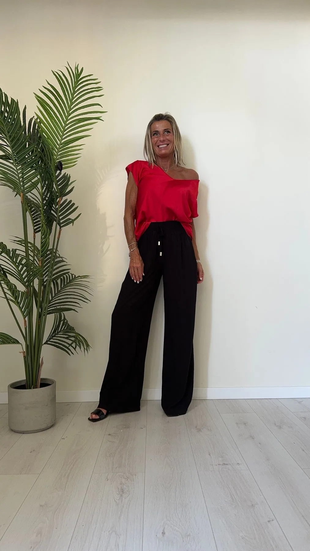 VENTISEI - 21.1871P19 - BLUSA VISCOSA 100% DOPPIO SCOLLO A V STONDATO